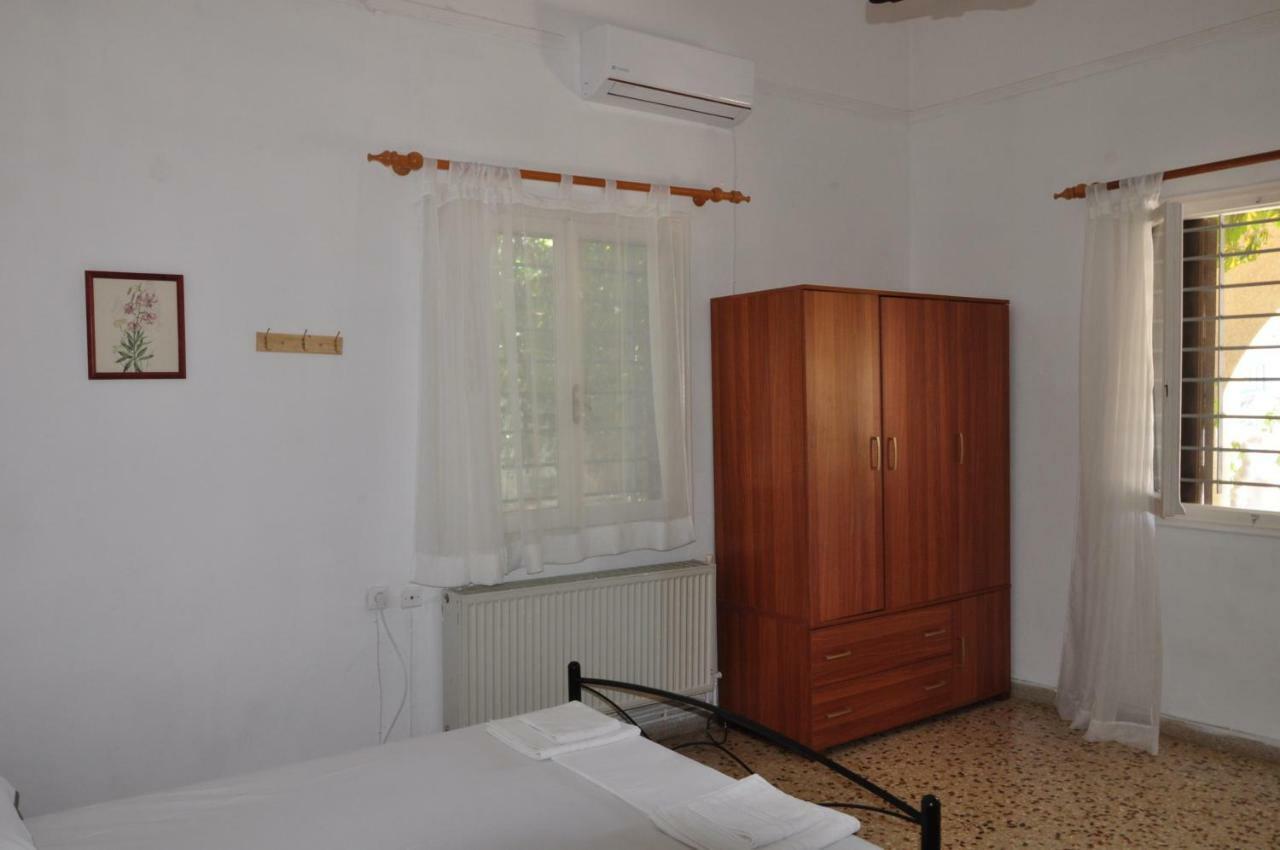 Aegina Town, Summer House ภายนอก รูปภาพ